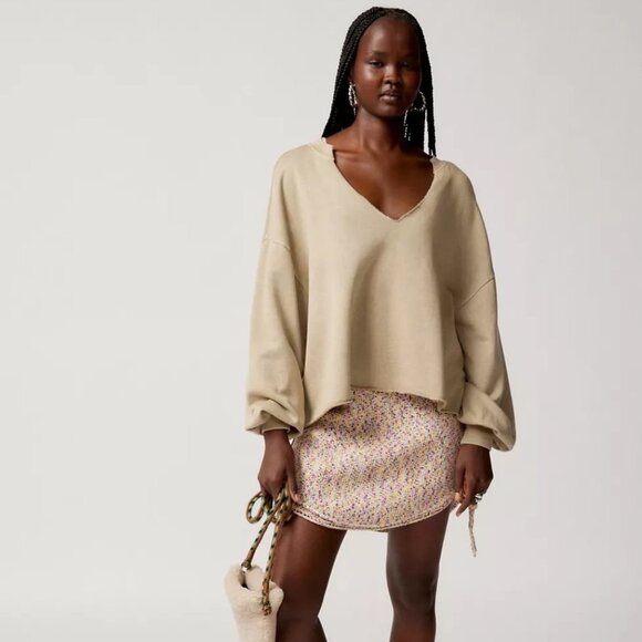 Out From Under Pullover Notch Neck Sweatshirt sz Small - Picture 10 of 10